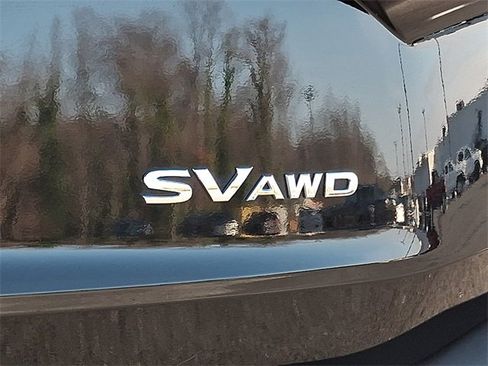 Used 2023 Nissan Rogue SV image 31