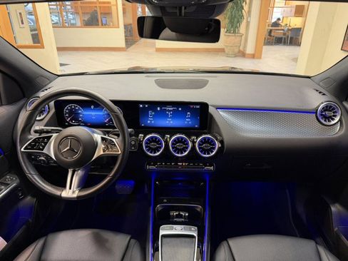 Certified 2025 Mercedes-Benz GLA 250 250 image 7