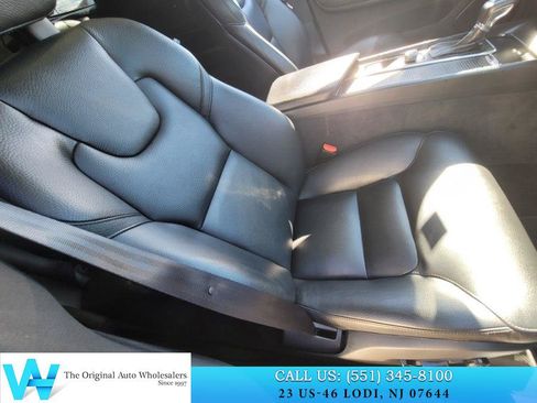 Used 2018 Volvo XC60 T5 Momentum w/ Vision Package AWD/4WD image 15