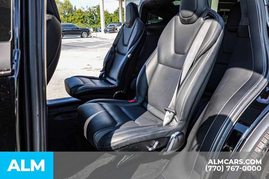 Used 2023 Tesla Model X AWD/4WD image 23