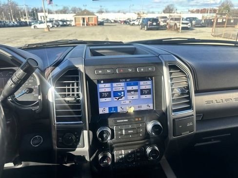 Used 2017 Ford F250 Platinum w/ Platinum Ultimate Package image 9