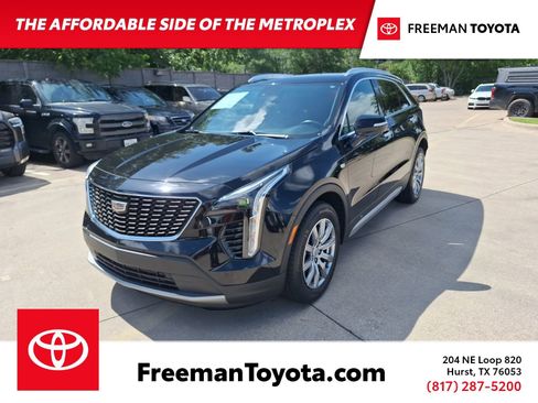 Used 2023 Cadillac XT4 Premium Luxury FWD image 1