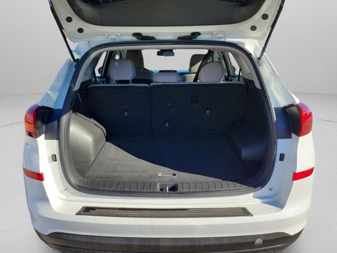 Used 2019 Hyundai Tucson SE image 28