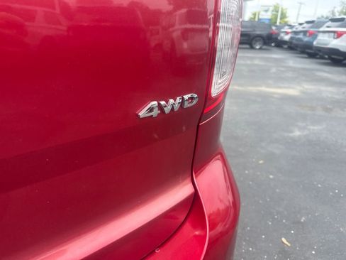 Used 2012 Ford Explorer XLT AWD/4WD image 11