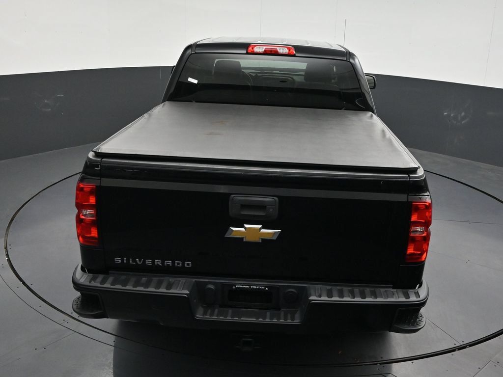 Used 2018 Chevrolet Silverado 1500 Custom RWD image 23