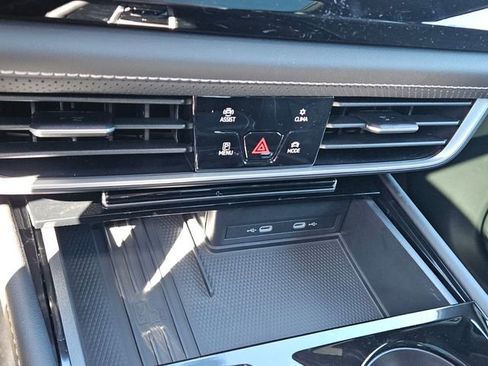 New 2026 Volkswagen Atlas Cross Sport SE AWD/4WD image 24