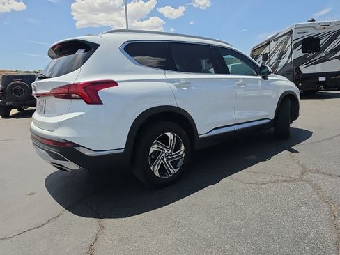 Used 2022 Hyundai Santa Fe SEL w/ Convenience + Premium Package FWD image 2