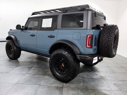 Used 2022 Ford Bronco Black Diamond w/ Sasquatch Package image 4