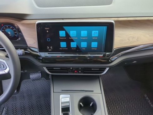 New 2026 Volkswagen Atlas SE image 17