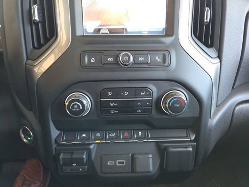Used 2024 Chevrolet Silverado 1500 W/T w/ WT Value Package AWD/4WD image 16