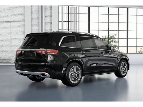 New 2026 Mercedes-Benz GLS 450 4MATIC image 21