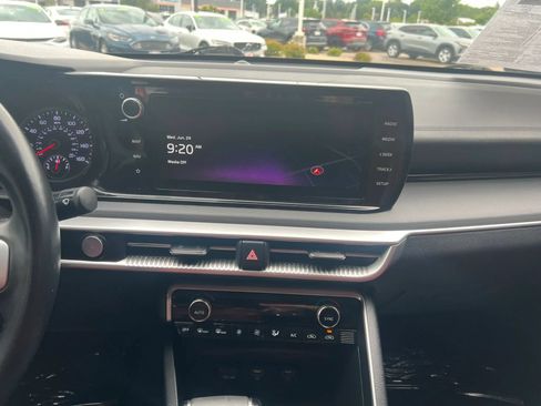 Used 2023 Kia K5 GT-Line w/ GT-Line Premium Package FWD image 11