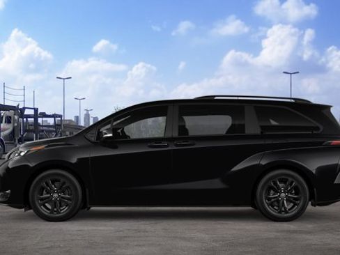 New 2026 Toyota Sienna XSE AWD/4WD image 6