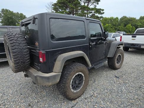 Used 2015 Jeep Wrangler Sport w/ Quick Order Package 23S AWD/4WD image 7