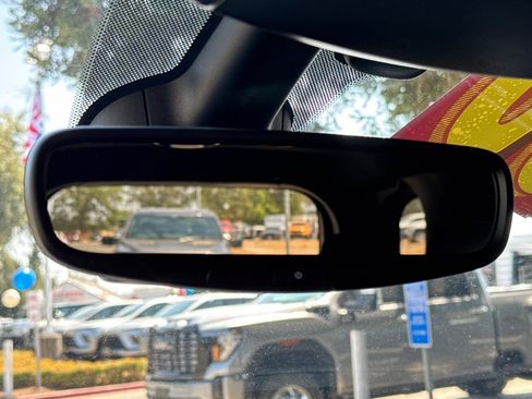 Used 2024 Dodge Durango SXT image 24