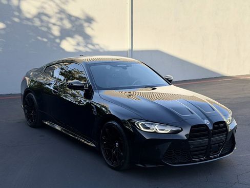 Used 2023 BMW M4 xDrive Competition AWD/4WD image 10