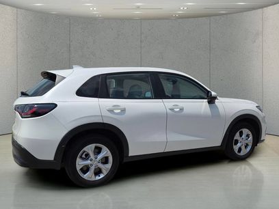 Used 2025 Honda HR-V LX