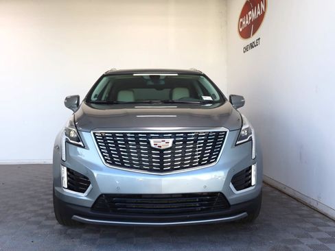 Used 2023 Cadillac XT5 Premium Luxury FWD image 2