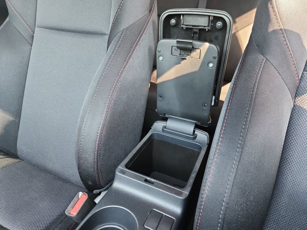 Used 2017 Subaru WRX AWD/4WD image 30