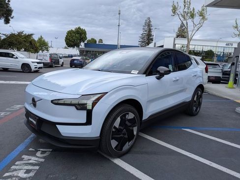 New 2026 Volvo EX30 Plus w/ Protection Package image 1