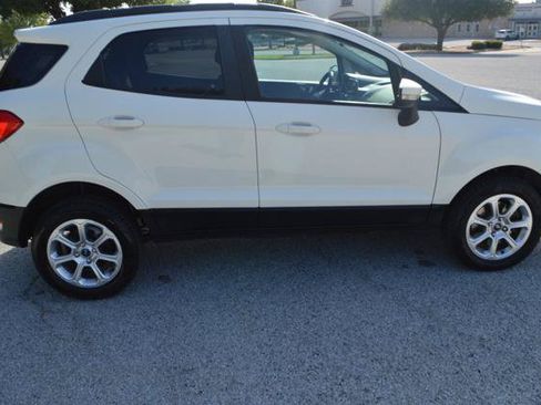 Used 2019 Ford EcoSport SE AWD/4WD image 7