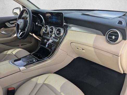 Used 2022 Mercedes-Benz GLC 300 image 22