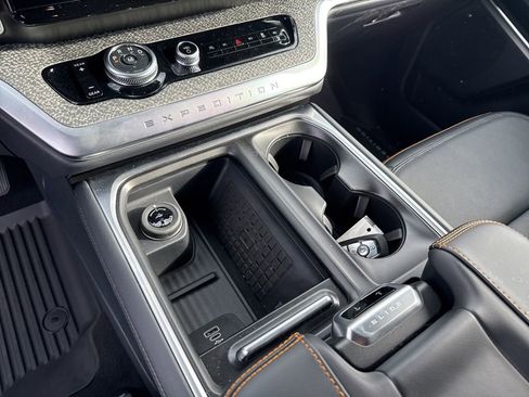 New 2025 Ford Expedition Tremor image 24