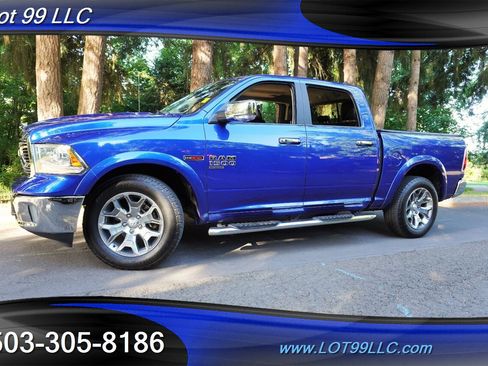 Used 2019 RAM 1500 Laramie w/ Convenience Group AWD/4WD image 5