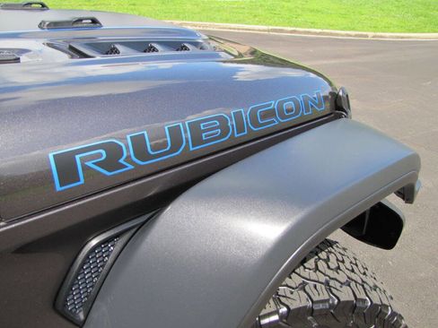 Used 2021 Jeep Wrangler Unlimited Rubicon 4xe w/ Dual Top Group image 33