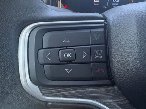 Used 2023 Jeep Wagoneer Series II AWD/4WD image 22
