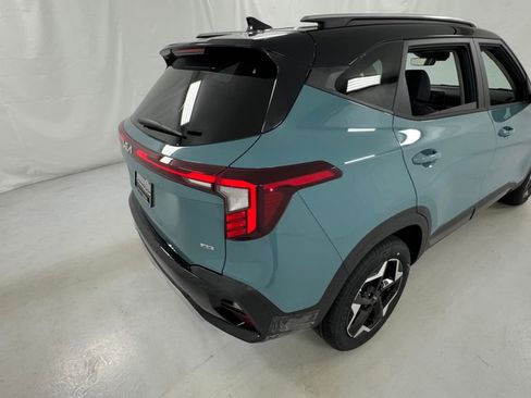 New 2026 Kia Seltos S AWD/4WD image 3