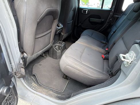 Used 2023 Jeep Wrangler Unlimited Sport AWD/4WD image 23