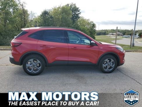 New 2026 Ford Escape ST-Line w/ Tech Pack #1 image 3