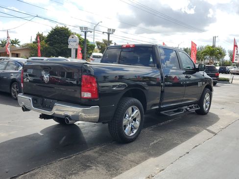 Used 2019 RAM 1500 Big Horn image 6