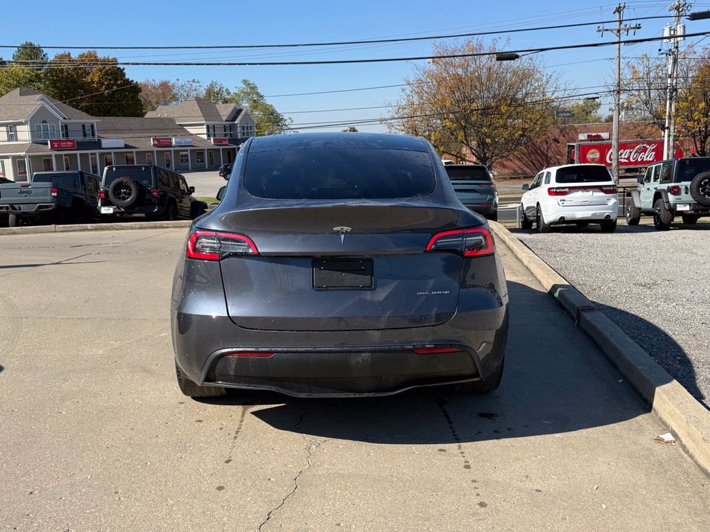 Used 2022 Tesla Model Y Long Range AWD/4WD image 7