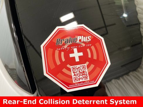 Used 2017 Cadillac XT5 Luxury w/ Driver Awareness Package image 17