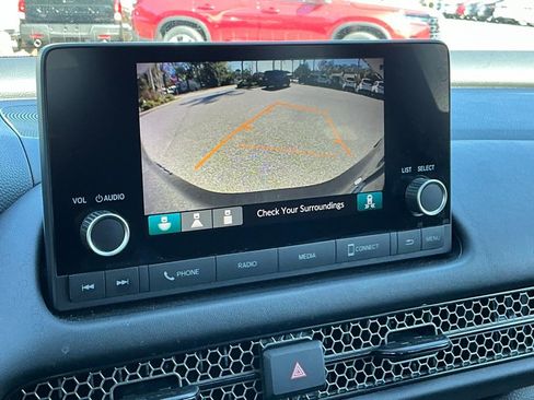 Certified 2025 Honda HR-V Sport image 33