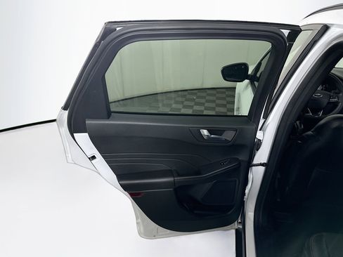 Used 2023 Ford Escape ST-Line FWD image 25