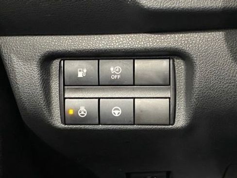 Used 2022 Nissan Leaf SV Plus image 29