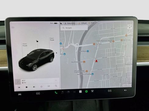 Used 2021 Tesla Model Y Long Range AWD/4WD image 21