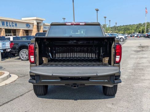 Used 2024 GMC Sierra 1500 Elevation AWD/4WD image 7