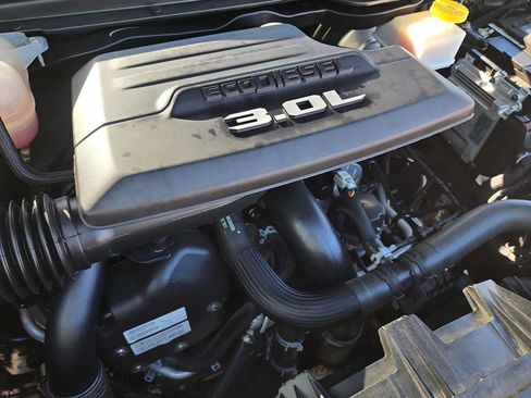 Used 2023 RAM 1500 Big Horn AWD/4WD image 13