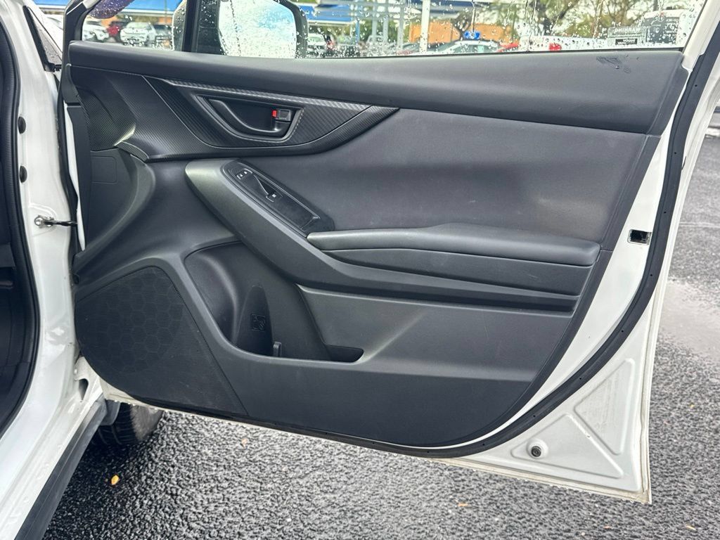 Used 2020 Subaru Crosstrek 2.0i Premium w/ Moonroof Package 1 AWD/4WD image 22