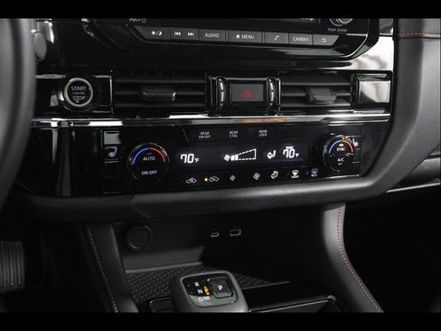 Used 2024 Nissan Pathfinder Rock Creek AWD/4WD image 13