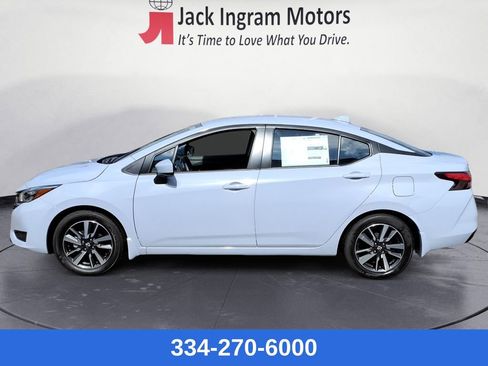 New 2025 Nissan Versa SV w/ Trunk Package image 2