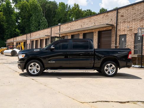 Used 2020 RAM 1500 Big Horn AWD/4WD image 4