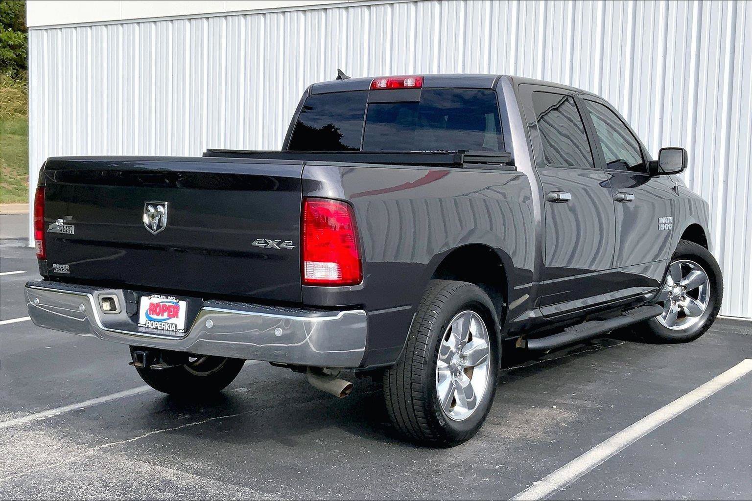 Used 2017 RAM 1500 Big Horn AWD/4WD image 11