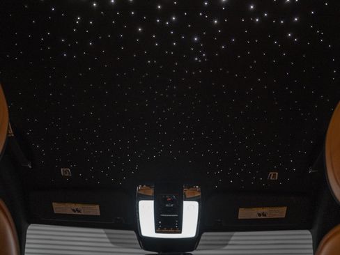 Used 2023 Rolls-Royce Cullinan Black Badge w/ Leather Finishing Pack image 50