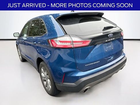 Certified 2022 Ford Edge Titanium AWD/4WD image 6