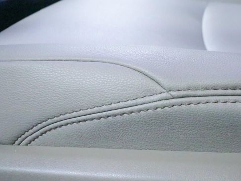Used 2024 Toyota 4Runner SR5 Premium w/ Moonroof Package AWD/4WD image 15